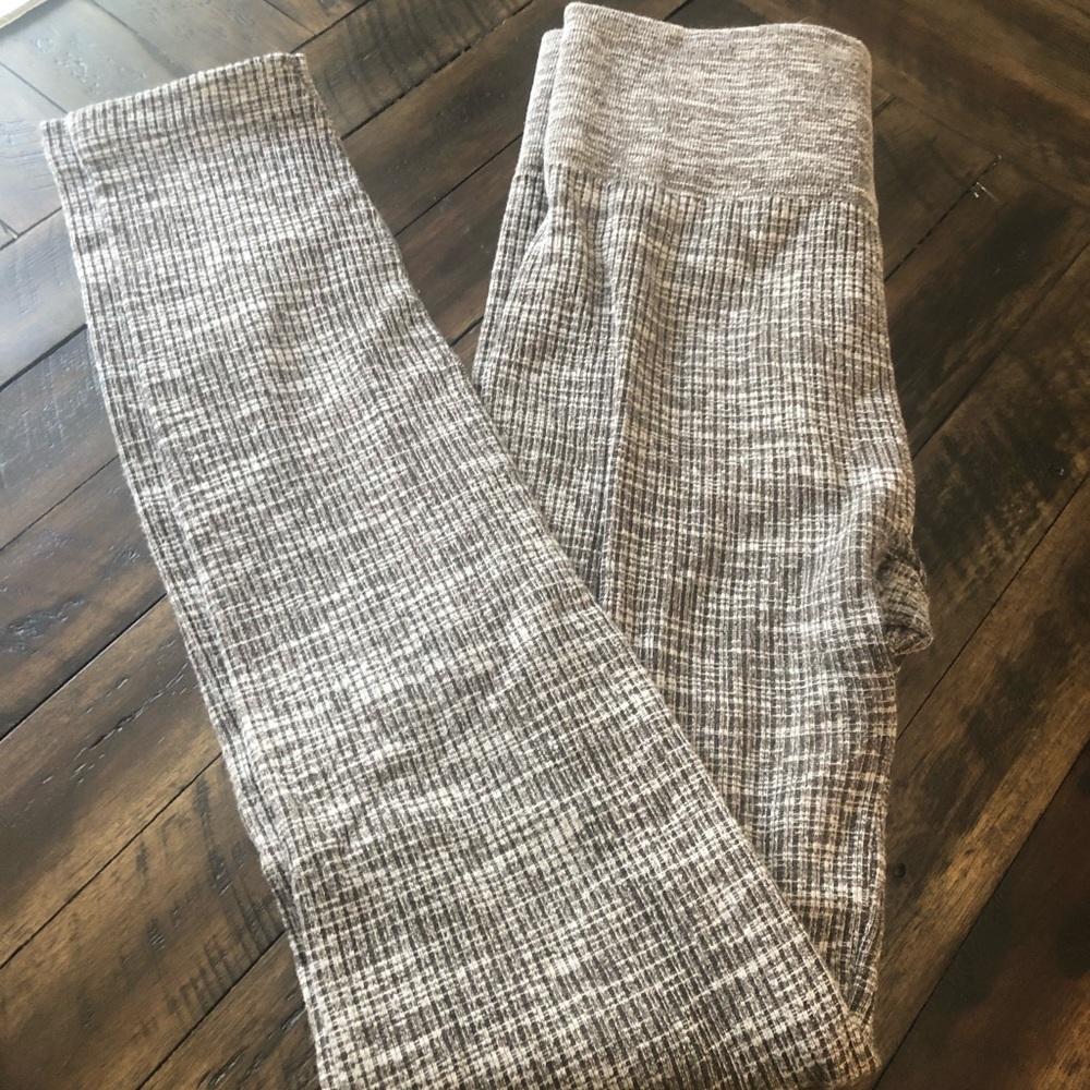 One5one fleece lined leggings